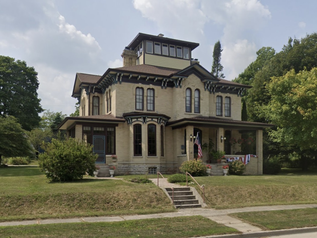 Historic home, Duvall House
815 Milwaukee Street