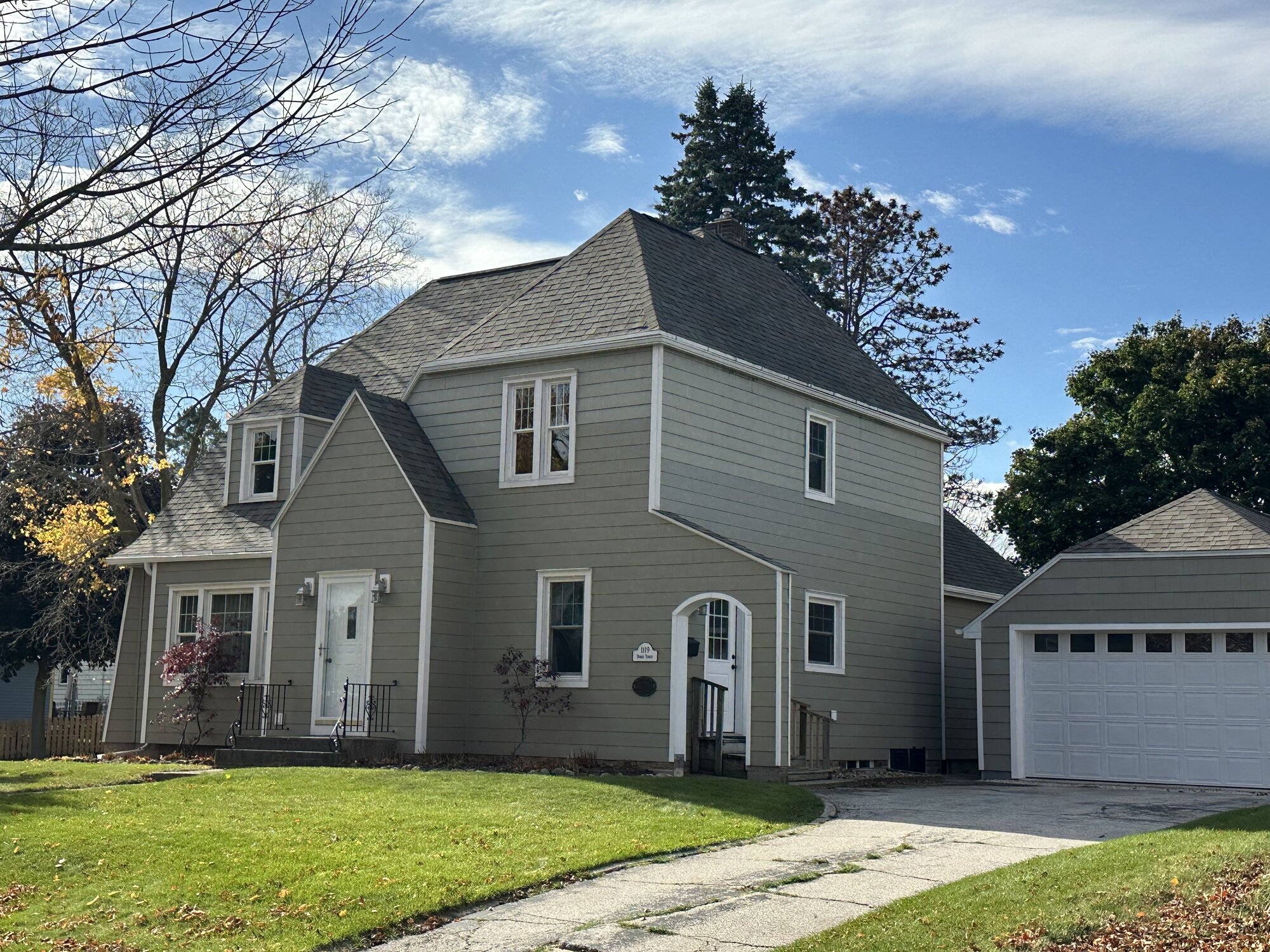 Historic home, Rudolph Pilgrim House
1119 Dodge Street