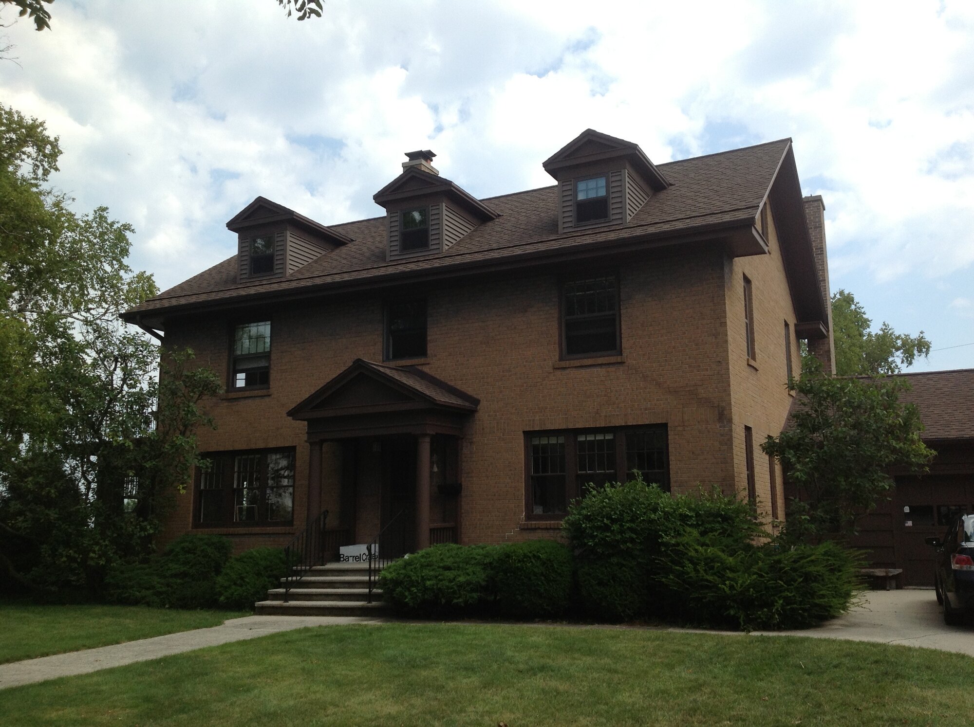 Historic home, Anton Dishmaker House
804 Milwaukee Street
const. 1927
Photo 2 of 4