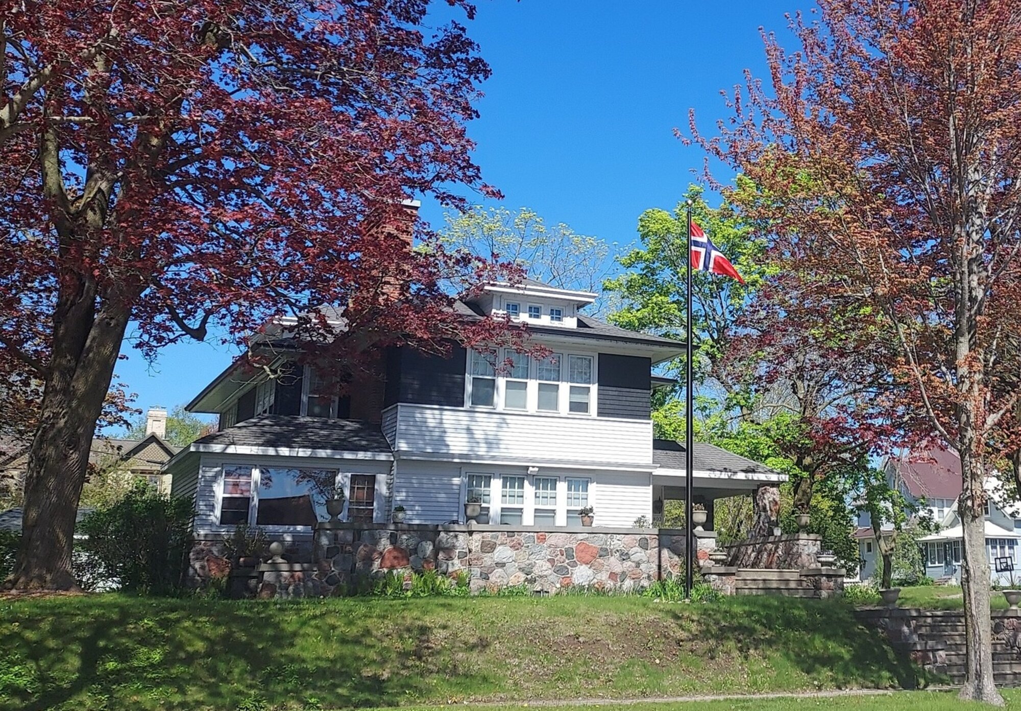 Historic home, Otto and Margurite Bruemmer House
803 Milwaukee Street